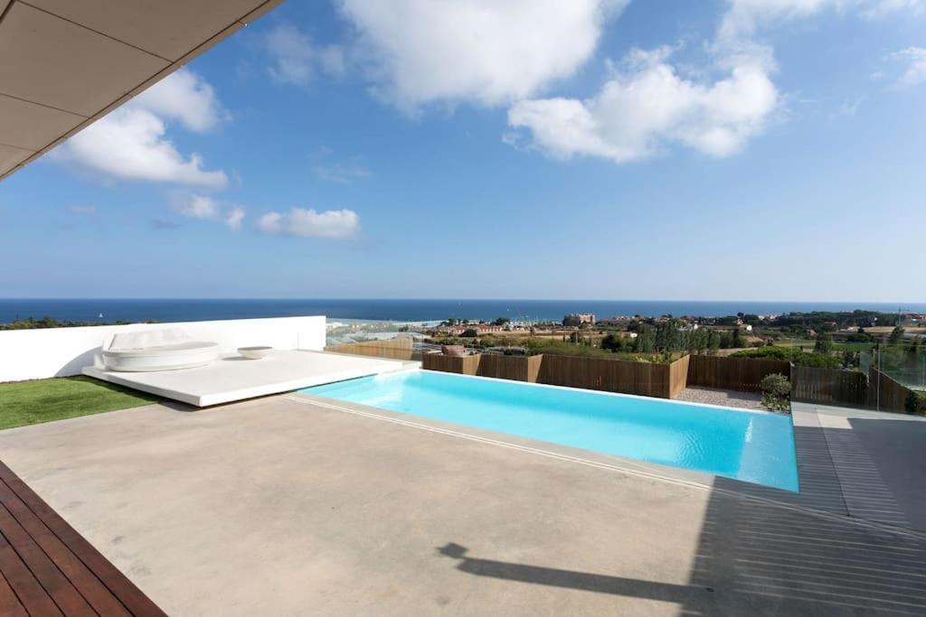 La Villa Blanca Luxury Villa Barcelona & Costa Brava ซัมบีเซนซ์ เดอ มุนตาล ภายนอก รูปภาพ